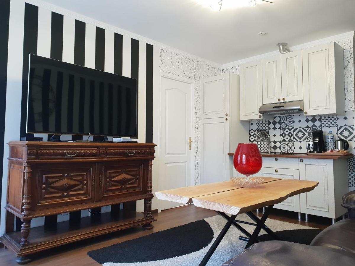 Appartement Centre Bordeaux Avec Garage Sur Demande Luaran gambar